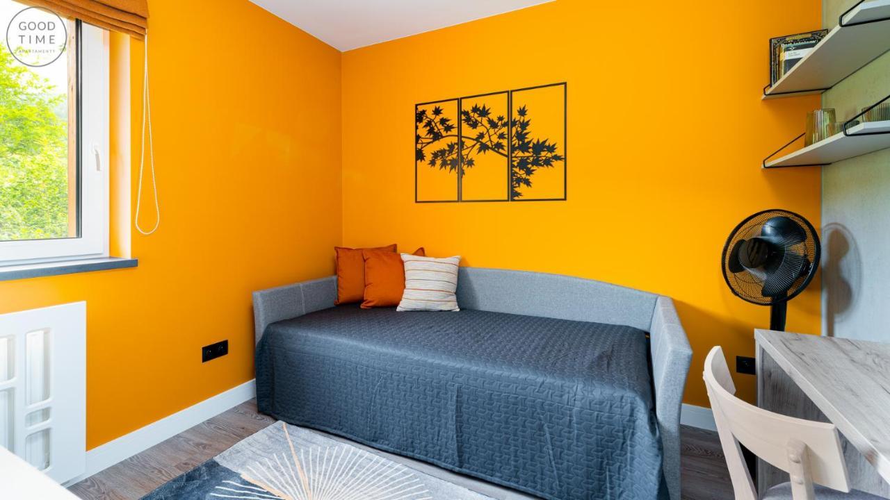 Apartamenty Good Time - Przy Dolinie Szczescia シクラルスカ・ポレンバ エクステリア 写真