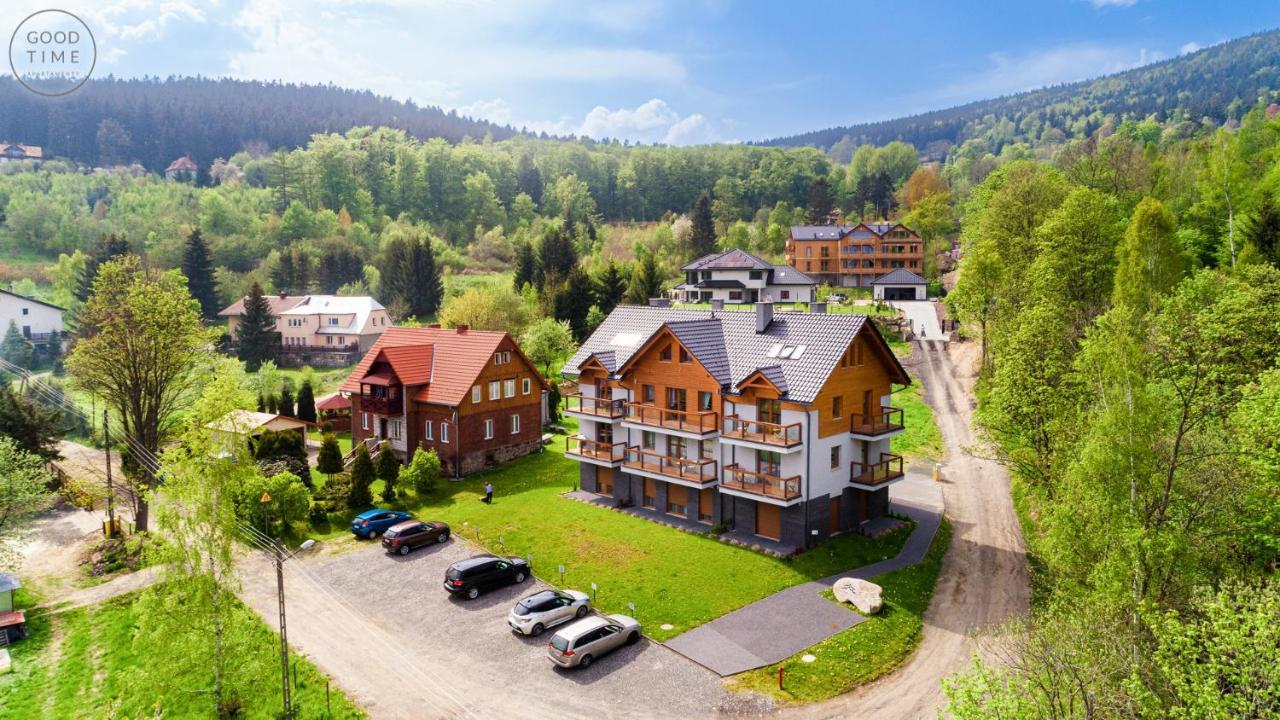 Apartamenty Good Time - Przy Dolinie Szczescia シクラルスカ・ポレンバ エクステリア 写真
