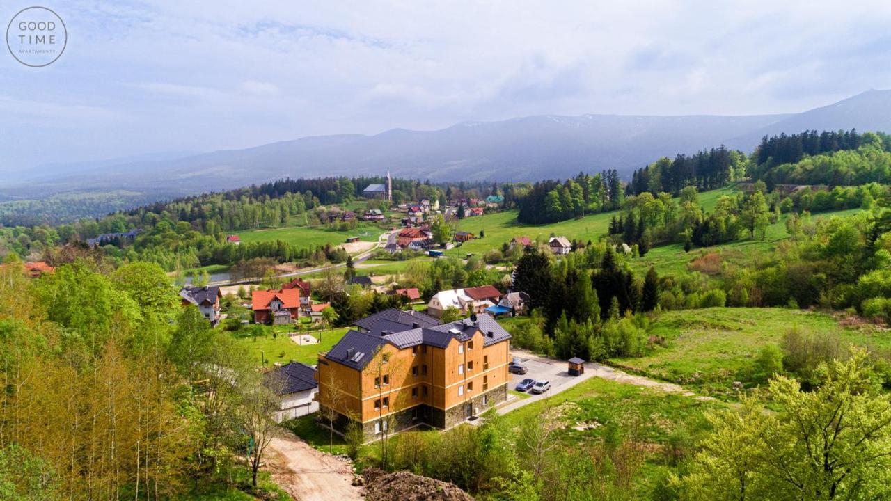Apartamenty Good Time - Przy Dolinie Szczescia シクラルスカ・ポレンバ エクステリア 写真